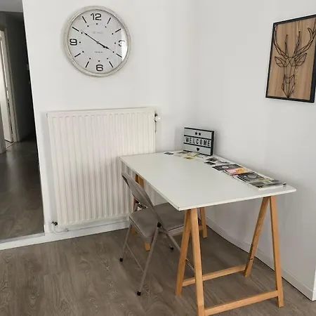 Apartment Dom Perignon , Au Coeur Du Centre-ville D'epernay
